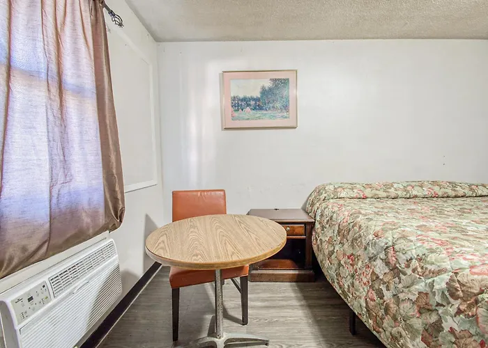 Hotel O Rest Us 36 Springfield